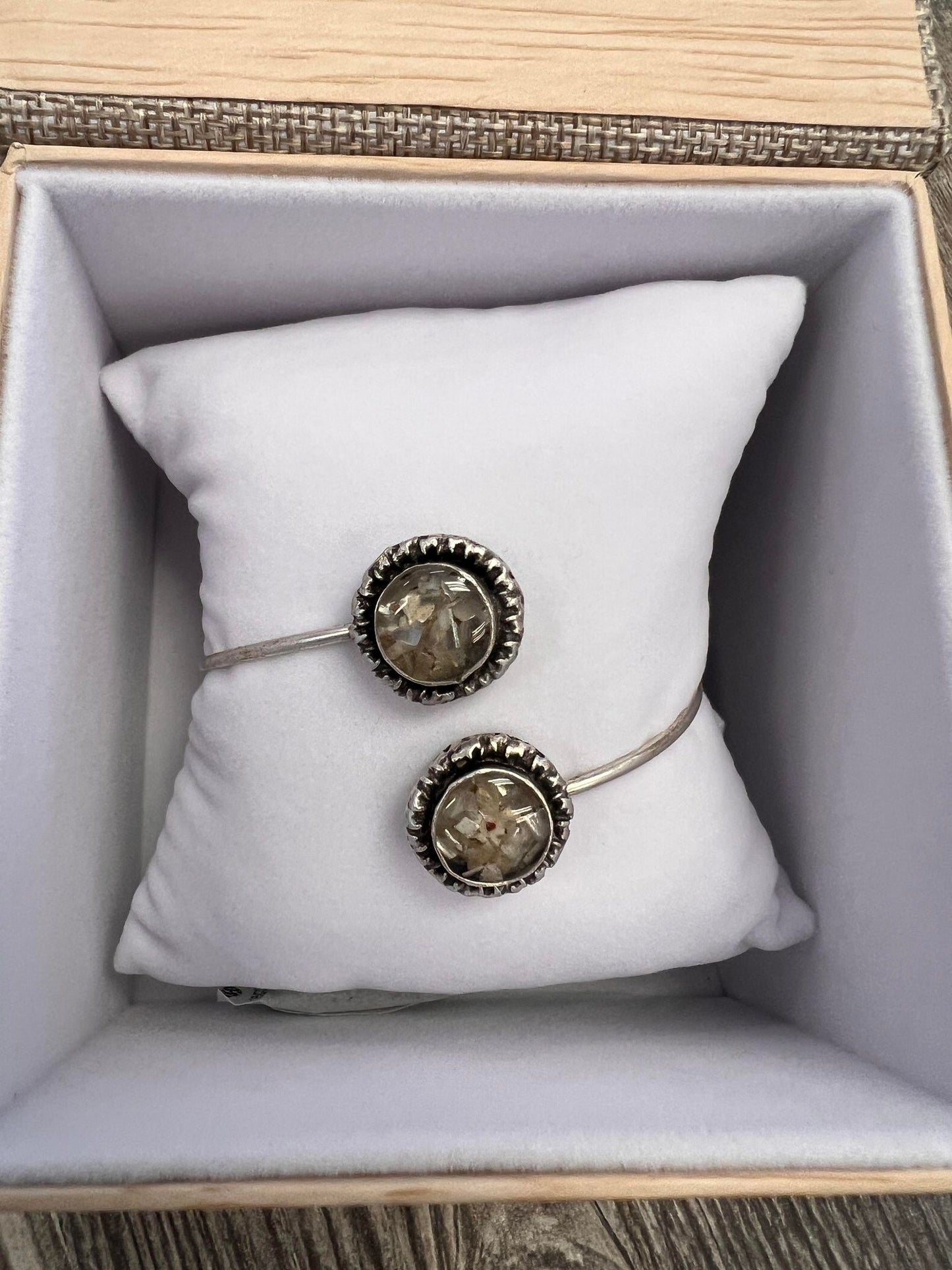 Maine Shellware Antique Silver Double "Puffins Nest" Bracelet