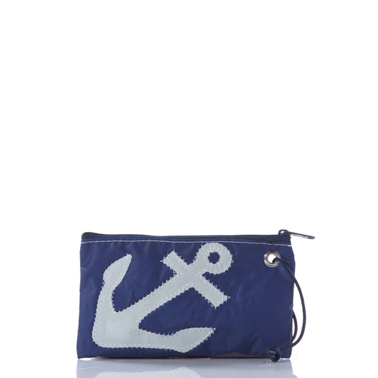 White on Navy Anchor Wristlet